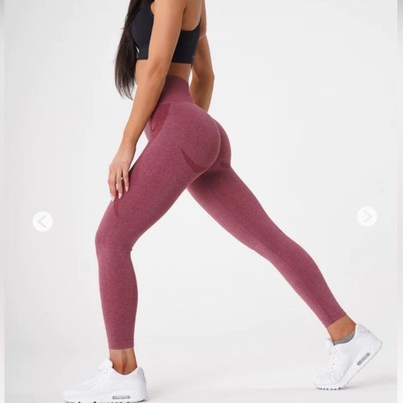 NVGTN Pants - NVGTN Seamless Contour Leggings Cranberry Pink, XS